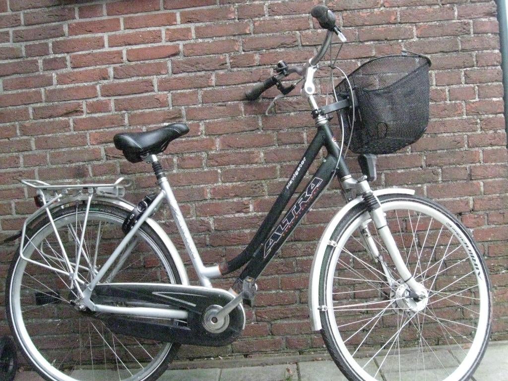 3x Altra/Union/Prisma damesfiets 7/21 v Wiel 28"Fra 54/57/59, Fietsen en Brommers, Ophalen, Overige merken, Minder dan 10 versnellingen