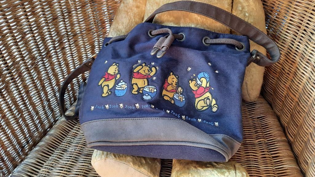 Disney Winnie the pooh schoudertas / handtas, Sieraden, Tassen en Uiterlijk, Ophalen of Verzenden, Zo goed als nieuw, Blauw