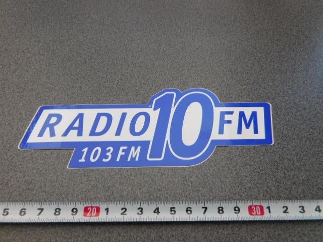 sticker Radio 10 FM  103 FM, Ophalen, Zo goed als nieuw