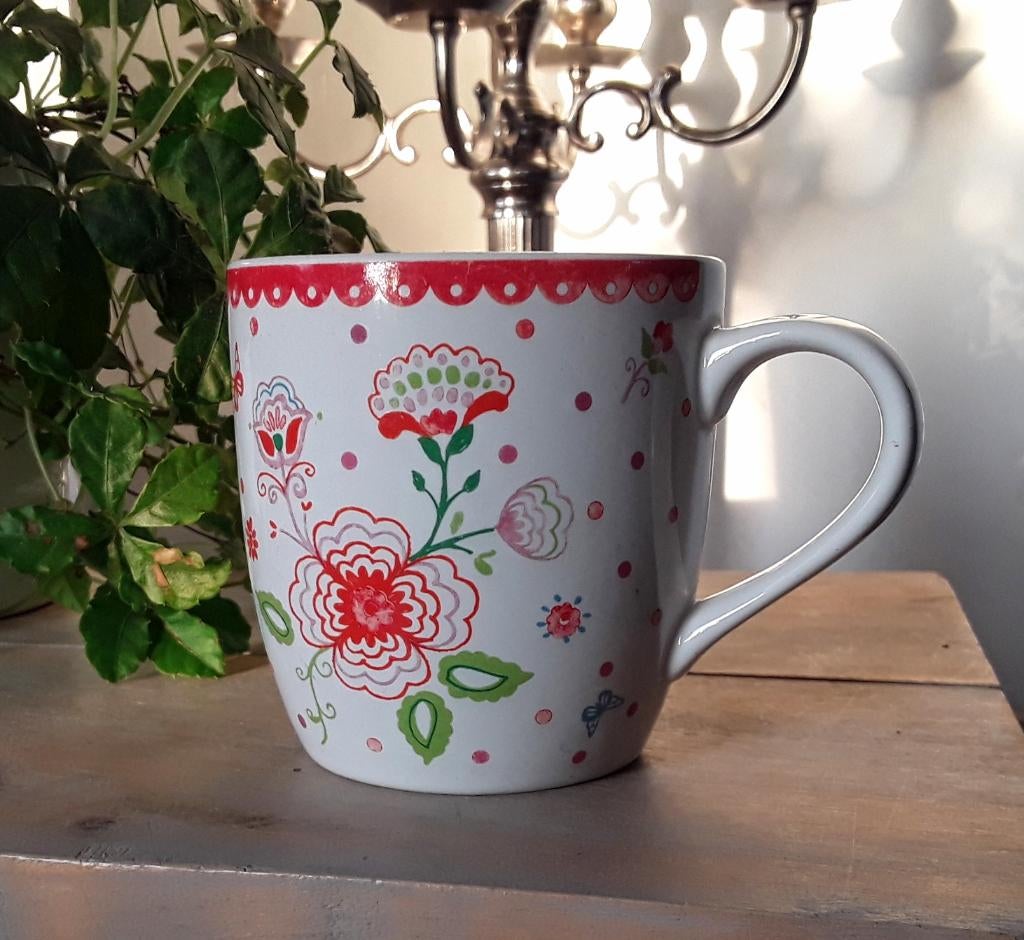 Ah - albert heijn - mok - beker - bloemen - vrolijk, Huis en Inrichting, Keuken | Servies, Gebruikt, Kop(pen) en/of Schotel(s)