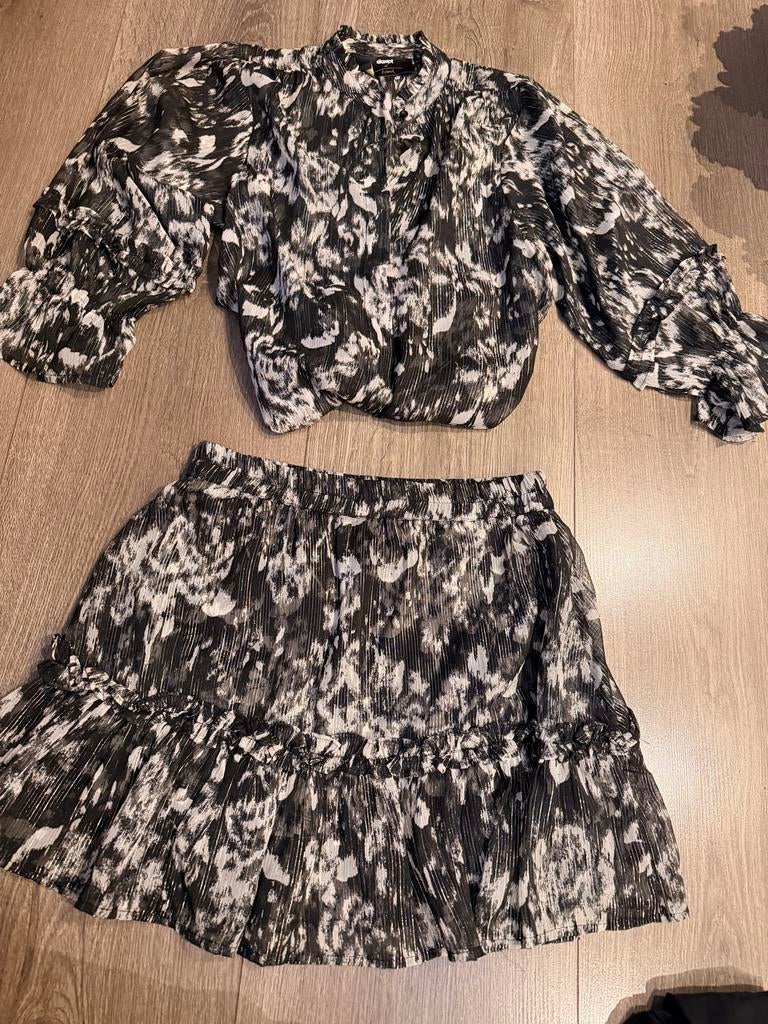 Shoeby eksept rok en blouse, Ophalen of Verzenden, Zo goed als nieuw, Maat 36 (S), Zwart