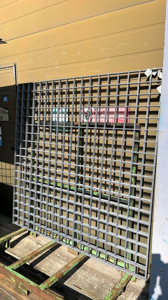 Thermisch verzinkte tuinnetten nu €25,-, Ophalen of Verzenden, Zo goed als nieuw, Minder dan 3 meter
