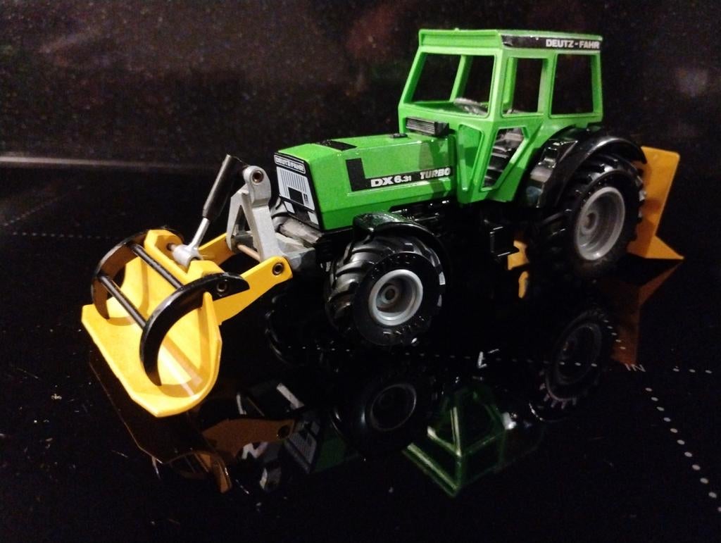Siku 1:32 Deutz DX 6.31 Schaalmodel, Hobby en Vrije tijd, Modelbouw | Auto's en Voertuigen, Gebruikt, Truck, 1:32 tot 1:50, Overige merken