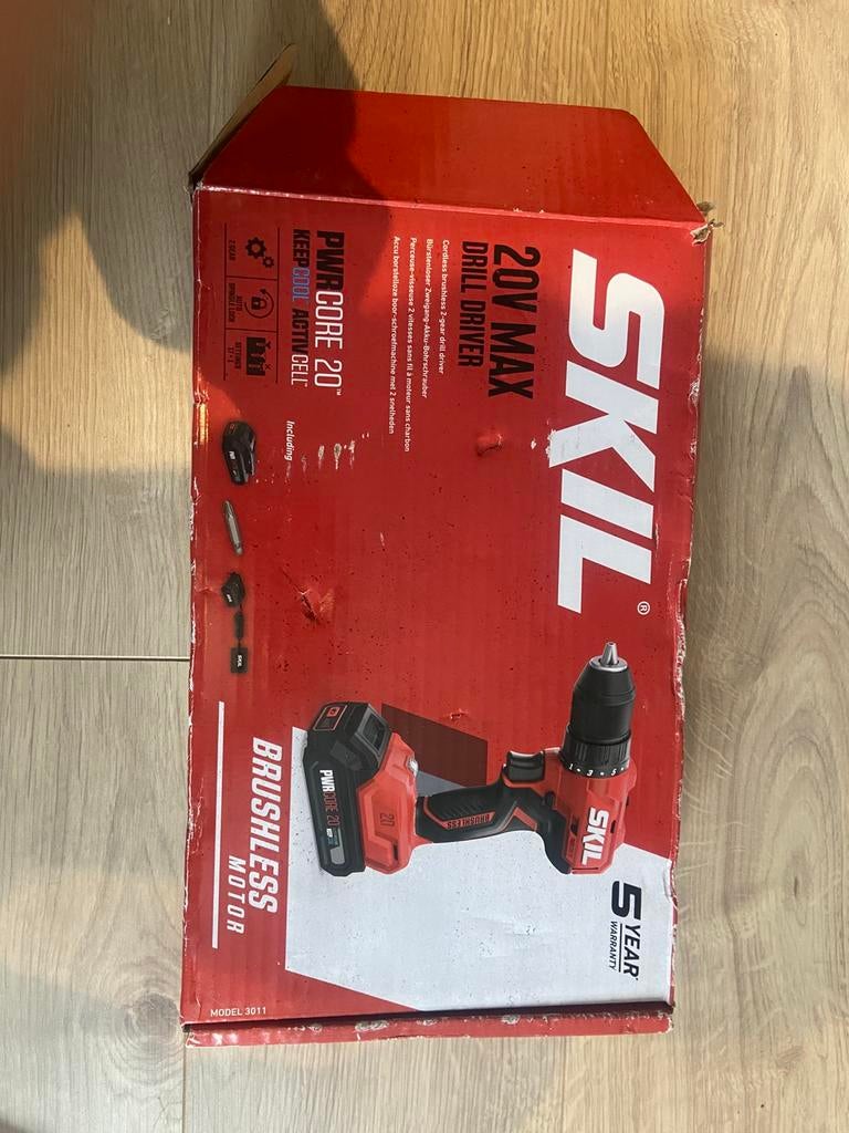 Accuboormachine Skil, Doe-het-zelf en Verbouw, Gereedschap | Boormachines, Ophalen of Verzenden, Nieuw, Minder dan 400 watt, Boor- en Schroefmachine