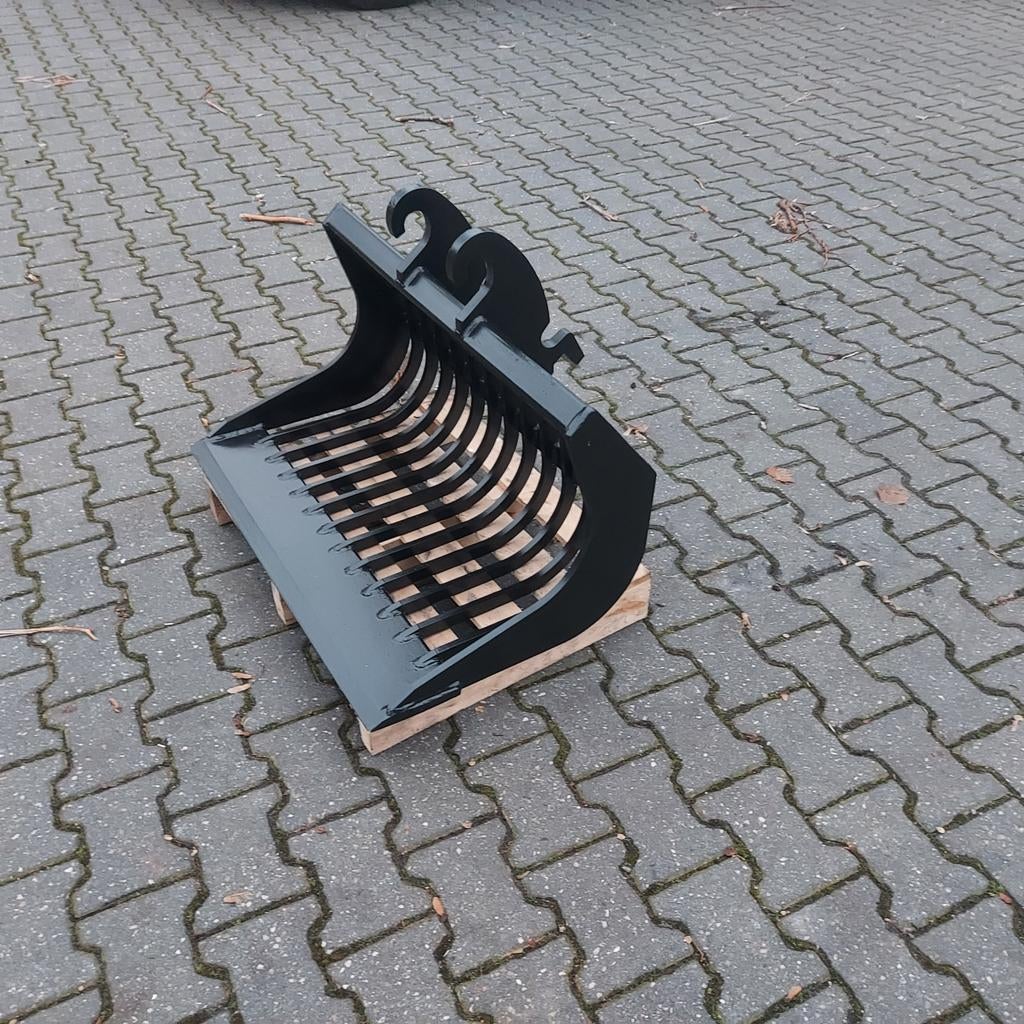 Puinbak op maat hark/schep grondzeef, Zakelijke goederen, Machines en Bouw | Kranen en Graafmachines, Ophalen, Graafmachine