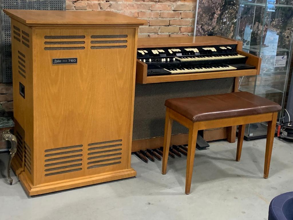 Hammond orgel + Leslie, Muziek en Instrumenten, Ophalen, Gebruikt, 2 klavieren, Hammondorgel