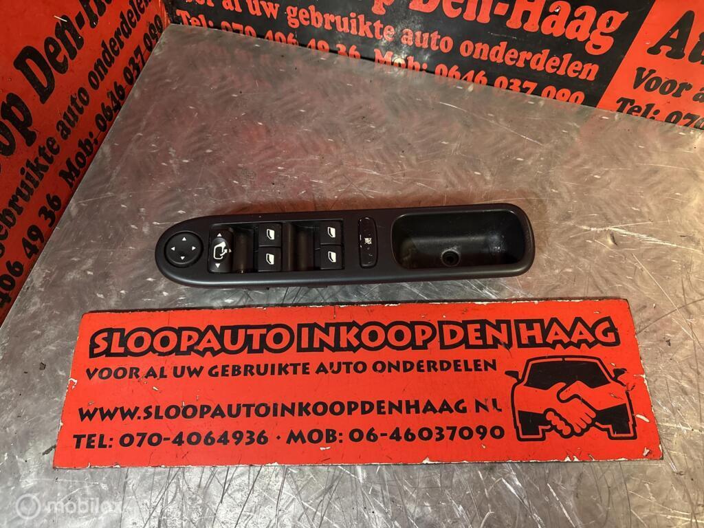 Peugeot 307 ('01-'07) Raamschakelaar Linksvoor, Auto-onderdelen, Dashboard en Schakelaars, Gebruikt, Ophalen of Verzenden, Peugeot