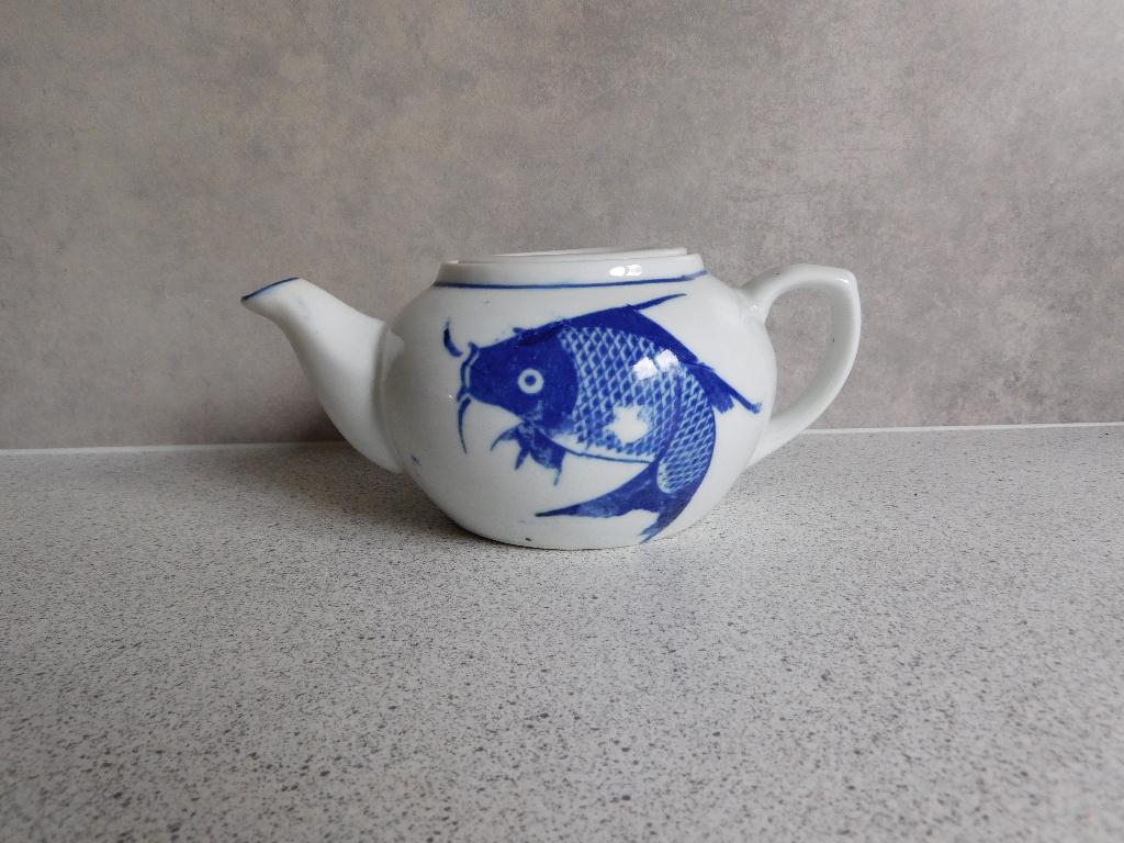 Theepot Koi Blauw, Ophalen of Verzenden