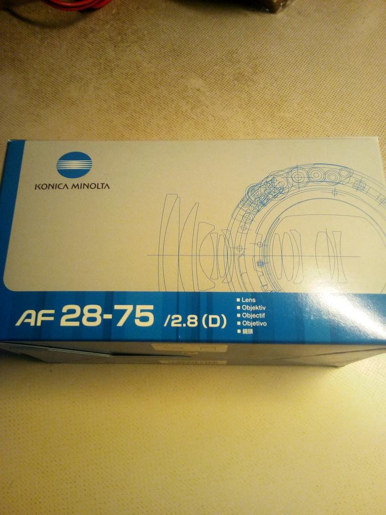 Sony Konica Minolta AF 28-70 nieuw in doos, Ophalen, Nieuw