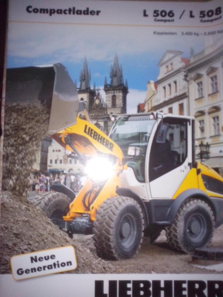 2x Liebherr brochures folders Compactlader + Mobilbagger 914, Ophalen of Verzenden, Zo goed als nieuw, Overige merken