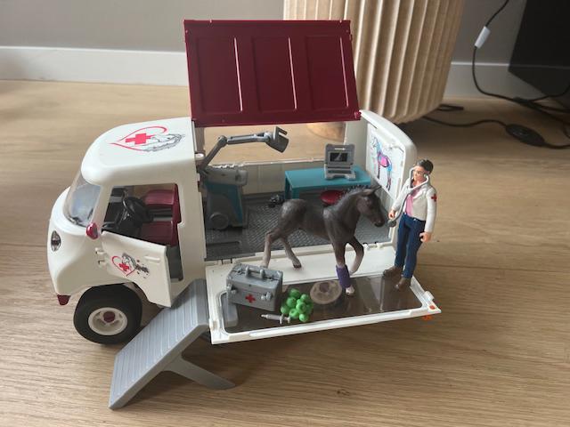 Schleich set dierenarts, Ophalen, Zo goed als nieuw