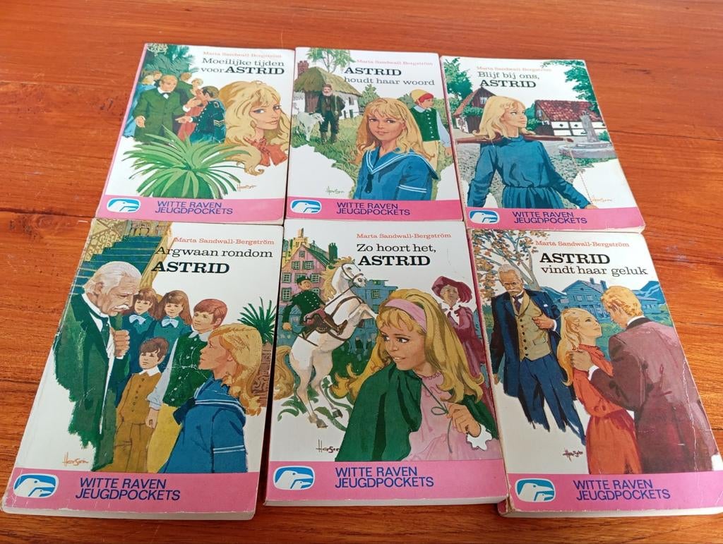 Witte Raven Jeugdpockets - Astrid Serie (6 boeken), Boeken, Ophalen of Verzenden, Gelezen, Marta Sandwall-Bergström, Fictie algemeen