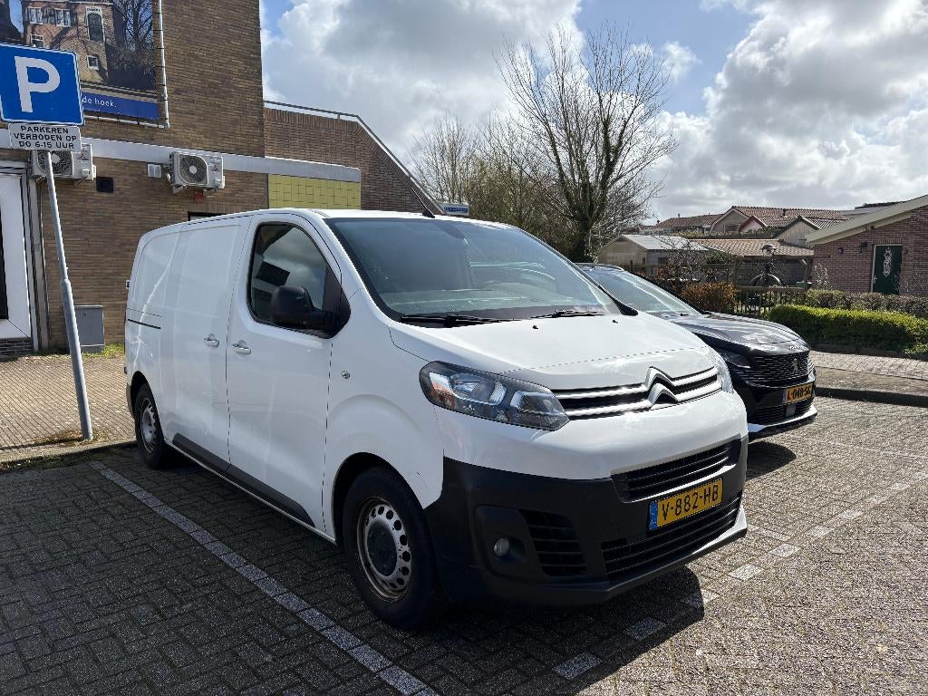 Citroën Jumpy GB M 1.6 Bluehdi 95PK 3-zits 2017, Auto's, Bestelauto's, Voorwielaandrijving, Citroën, Leder en Stof, Wit