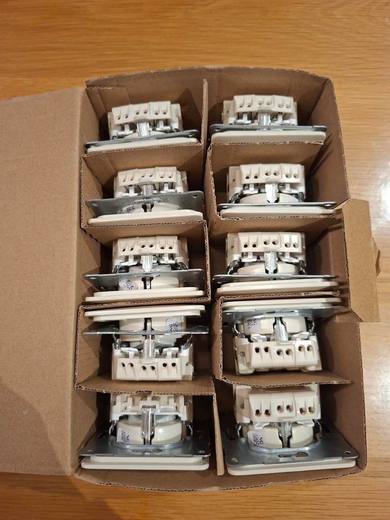 Peha nieuw stopcontact kinderveilig, Ophalen of Verzenden, Nieuw, Stopcontact