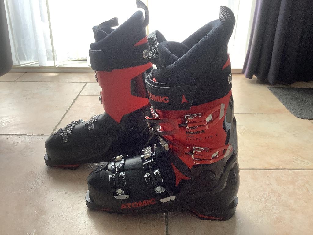 Smalle Atomic  Hawx  ultra 110 Heren skischoen maat 27/27,5, Ophalen, 100 tot 140 cm, Schoenen, Zo goed als nieuw