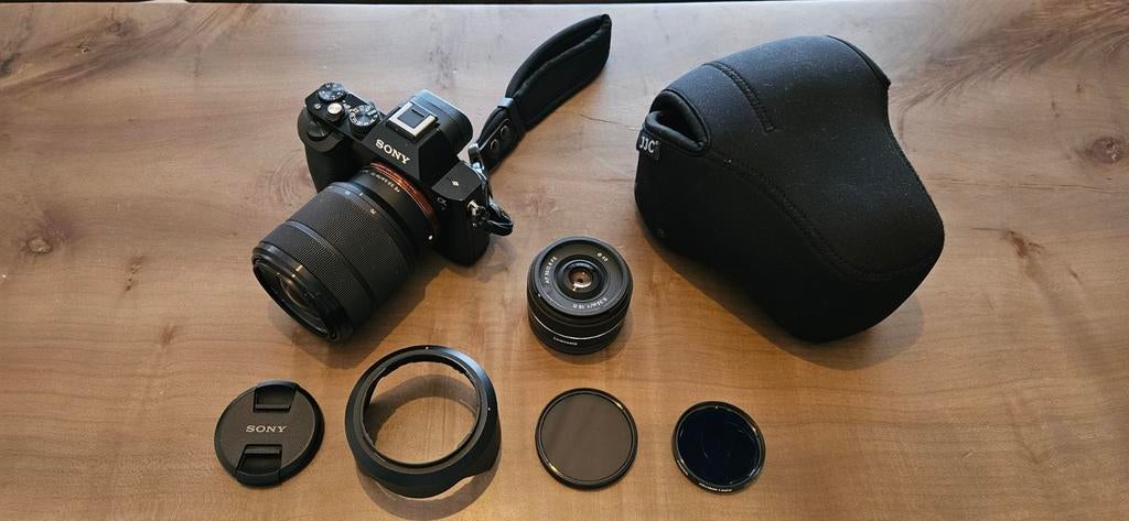 Sony A7 met twee lenzen en accessoires, Spiegelreflex, Ophalen of Verzenden, Zo goed als nieuw, Sony