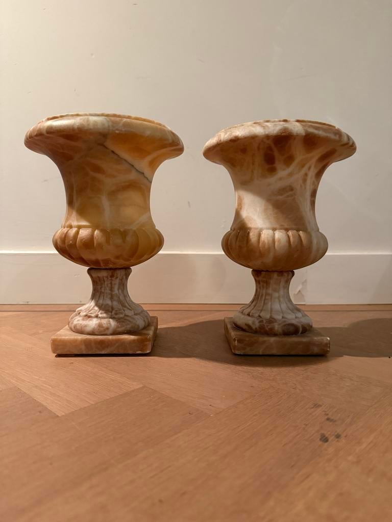 Onyx/Albast vintage vaas mer voetstuk van marmer, Ophalen of Verzenden