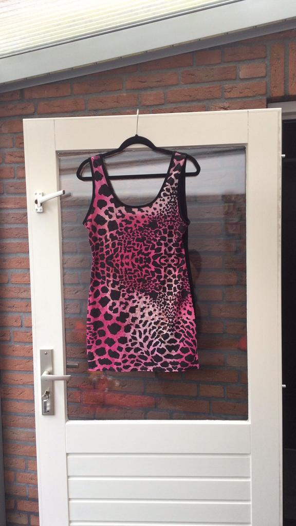 Jane Norman roze panter top maat 40, Ophalen of Verzenden, Zo goed als nieuw, Roze, Zonder mouw