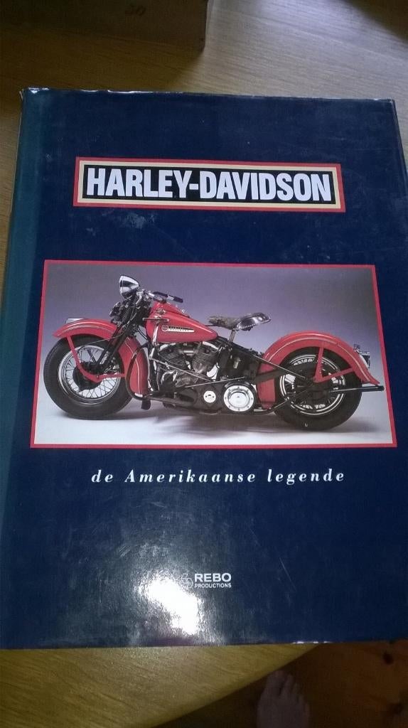 boek  de Amerikaanse Legende Harley - Davidson, Boeken, Ophalen of Verzenden, Zo goed als nieuw, Merk of Model