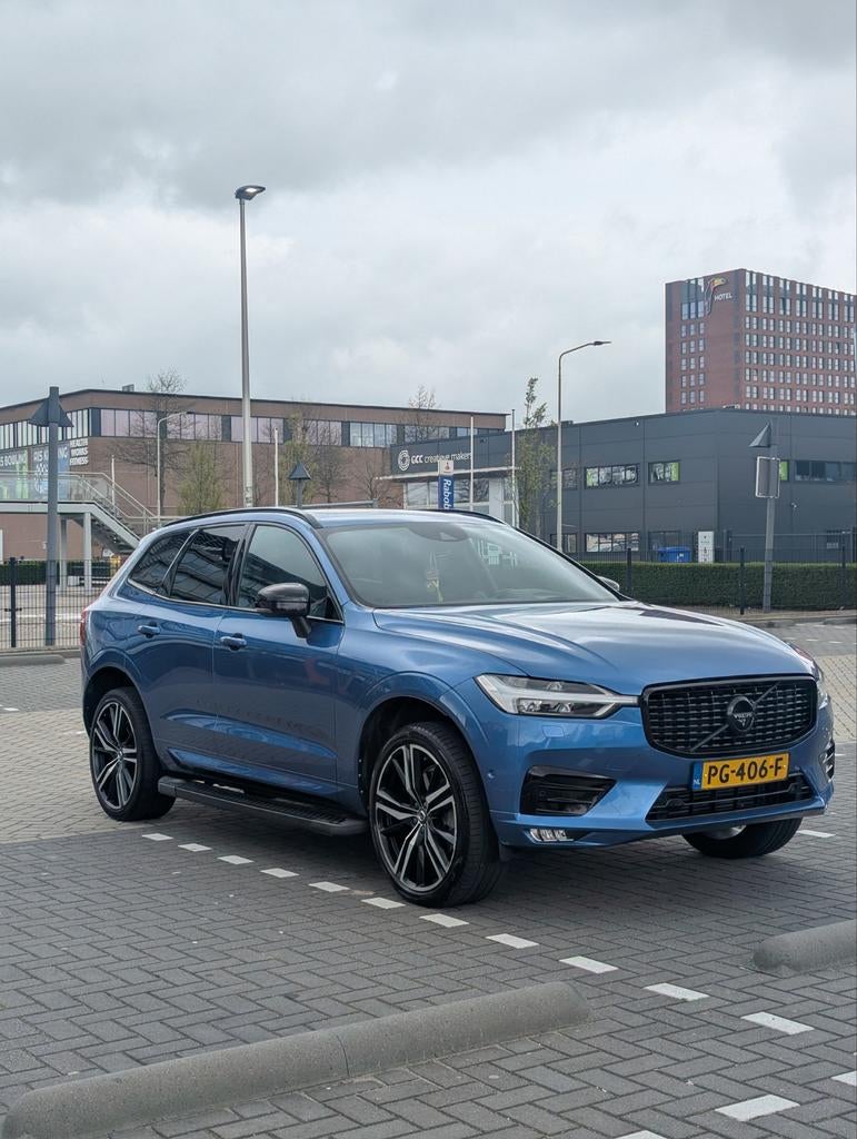 Volvo XC60 T6 320pk Geartronic AWD 2017 Blauw, Zwart, 4 cilinders, 1969 cc, Origineel Nederlands