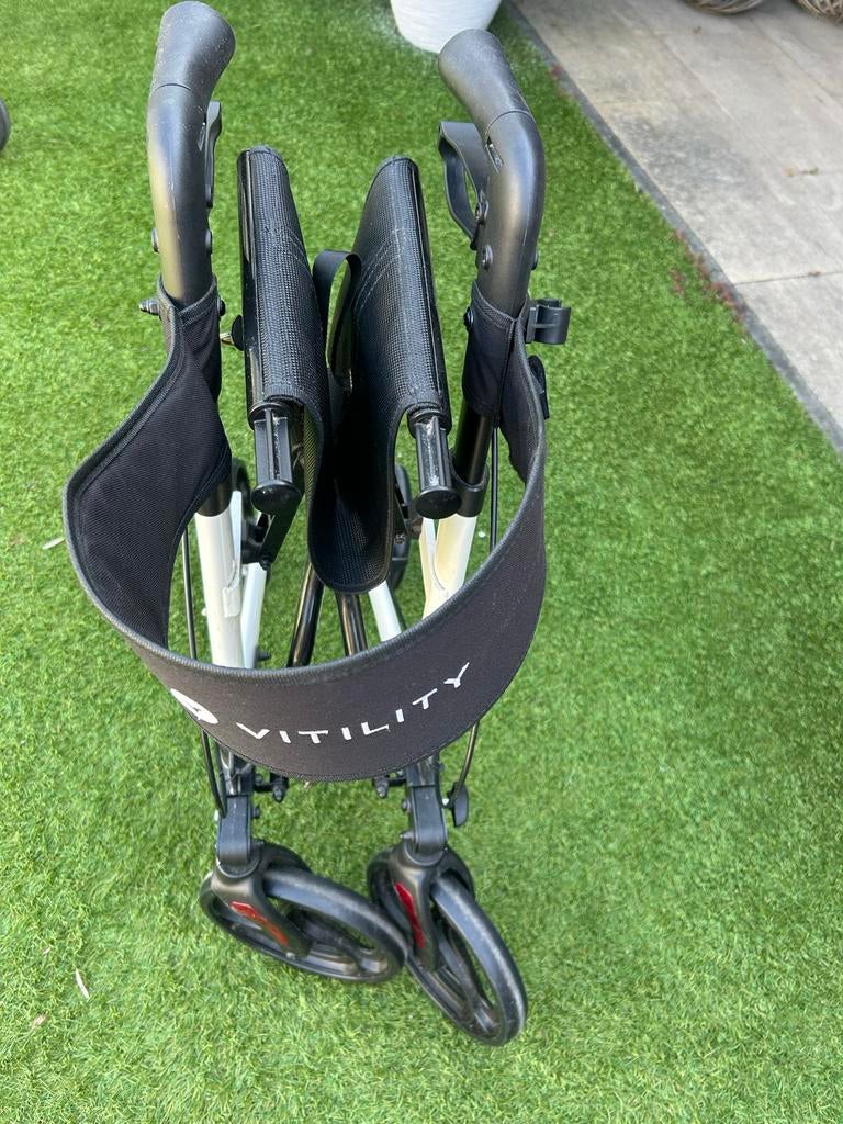 Mooi rollator te koop (lichtgewicht), Ophalen of Verzenden