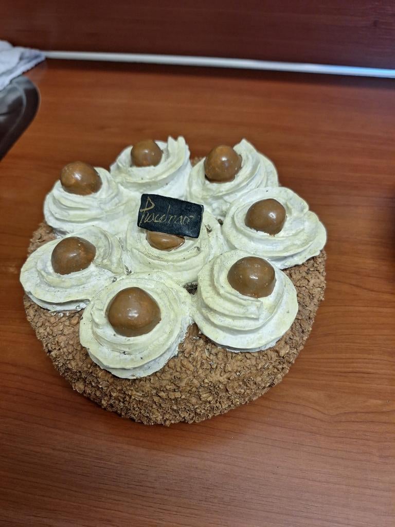 Decoratieve taart noga taart, Meerkleurig, Overige stijlen, Kunststof, Ophalen of Verzenden