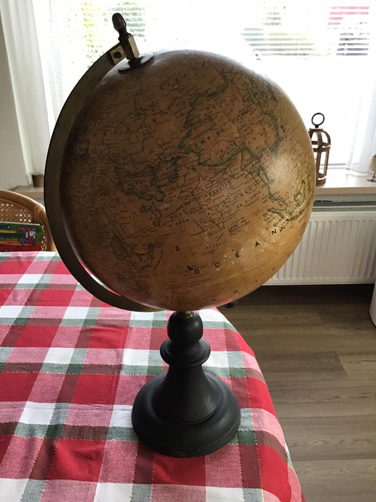 GLOBE TERRESTRE!Paris:1895-1900!Houten Poot.Collectors Item., Ophalen, Zo goed als nieuw