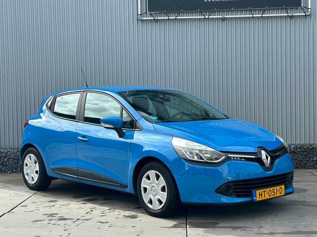 Renault Clio 1.5 dCi ECO Expression, Airco, Navigatie, Cruis, Voorwielaandrijving, Stof, Gebruikt, Euro 6