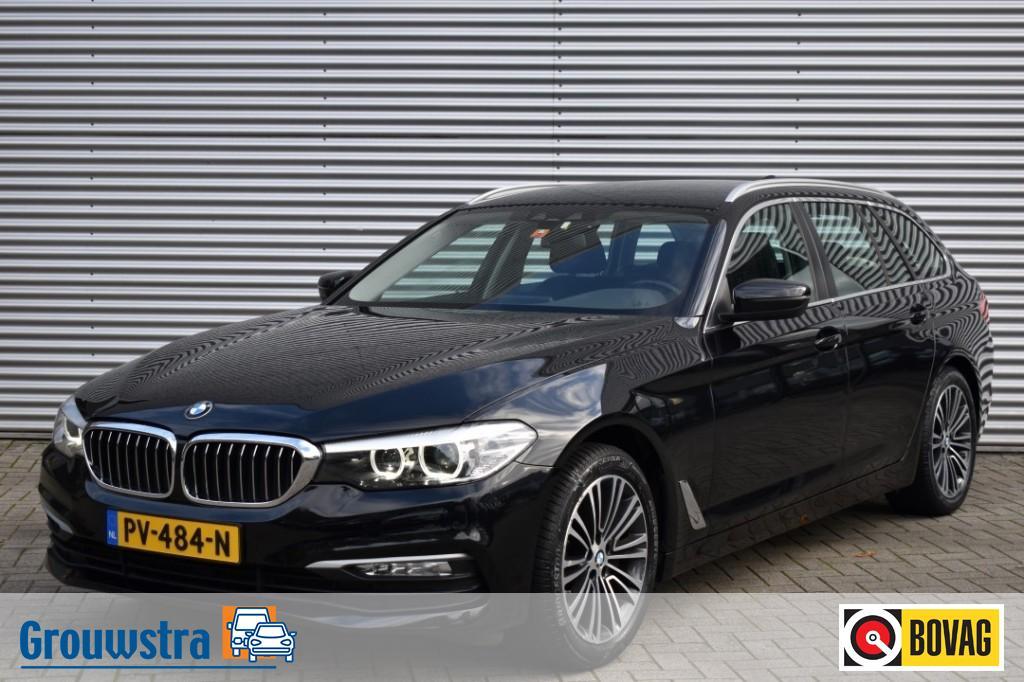 Bmw 5-SERIE TOURING 530I EXECUTIVE / El. A-KLEP / PDC V+A /, Automaat, 1998 cc, 4 cilinders, Zwart