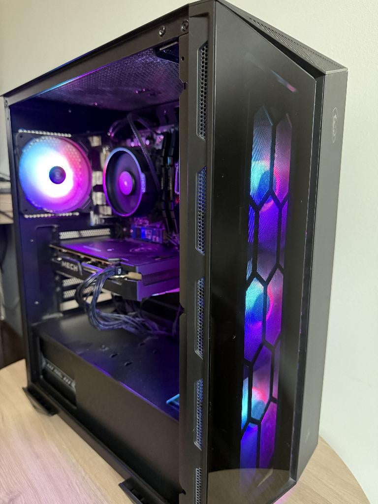 (Gaming) PC/Computer, Computers en Software, Desktop Pc's, Zelf gebouwde pc, Zo goed als nieuw, Gaming, SSD