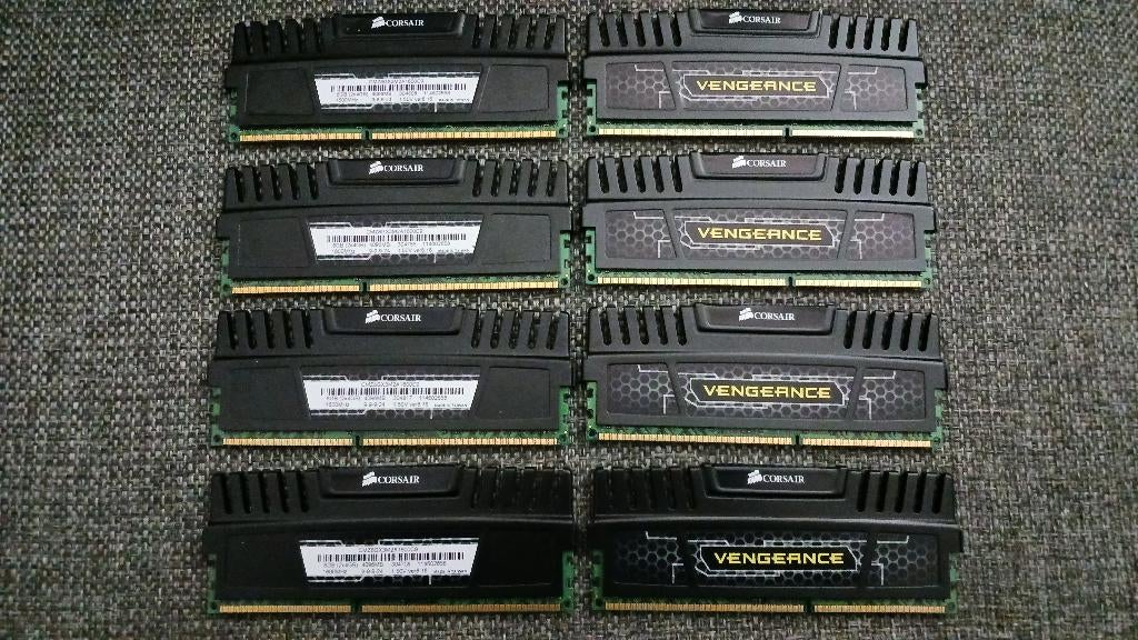 8 x 4 GB Corsair Vengeance CMZ8GX3M2A1600C9 DDR3 1600, Computers en Software, RAM geheugen, Gebruikt, Desktop, 32 GB, DDR3, Ophalen of Verzenden