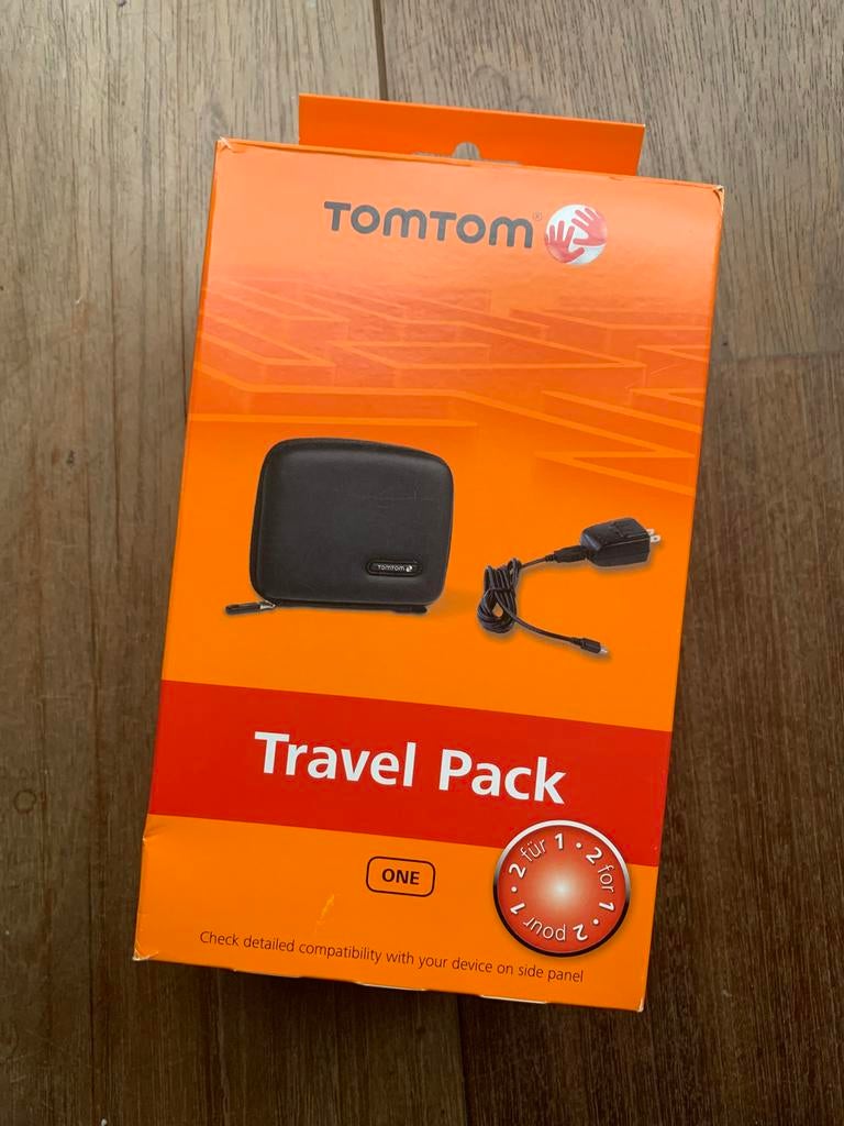 TomTom One & TomTom Travel Pack, Ophalen of Verzenden, Gebruikt