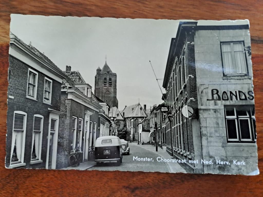 Monster,  choorstraat met kerk, Ophalen of Verzenden, Zuid-Holland