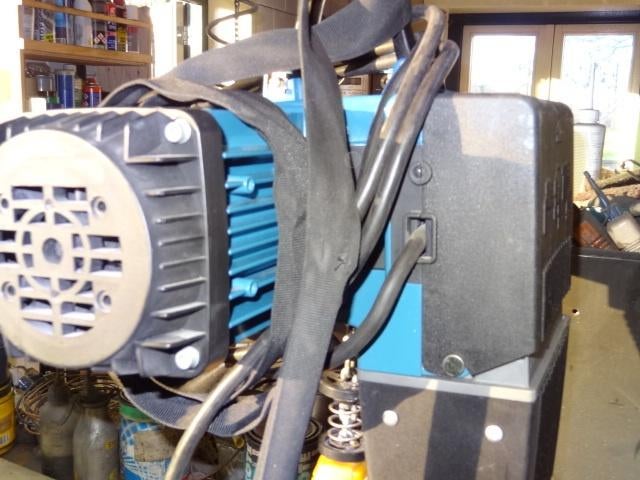 DEMAG DC 250 kg kraannr. 2, Doe-het-zelf en Verbouw, Ophalen, Zo goed als nieuw, Elektrisch