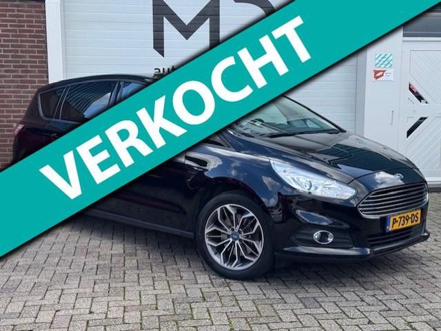 Ford S-Max 1.5 Titanium - Trekhaak - Navi - Stoelverwarming, Voorwielaandrijving, 4 cilinders, Lichtsensor, Zwart