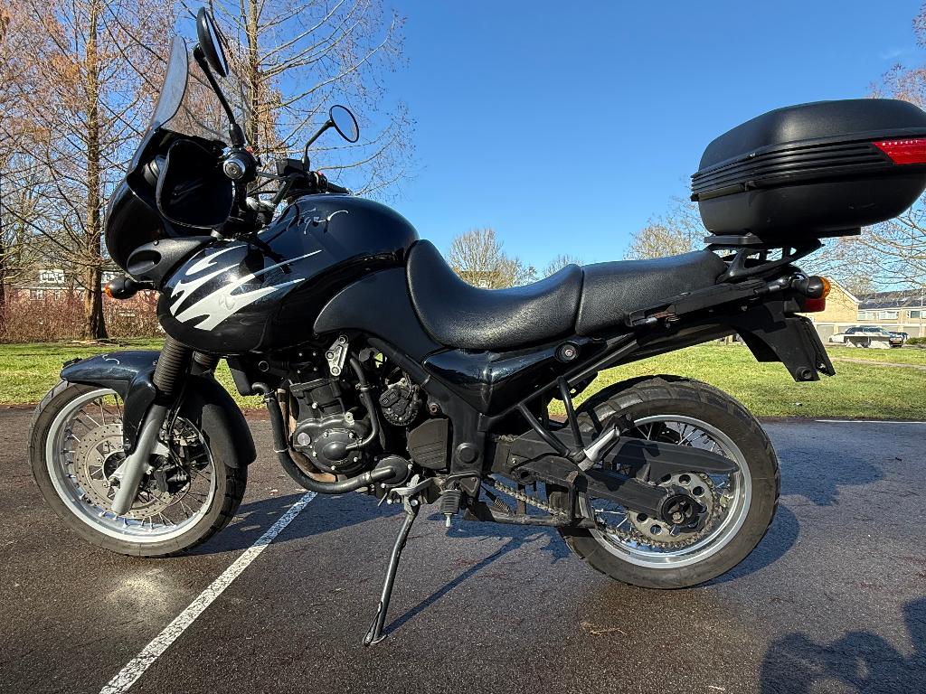 Triumph Tiger 900, Motorrijbewijs A, 3 cilinders, Particulier, Meer dan 35 kW