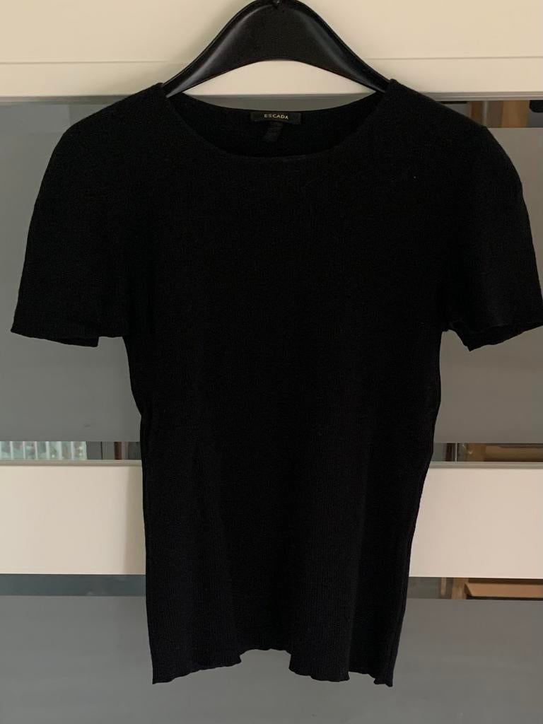 Zwart wollen truitje van Escada maat 40, Ophalen of Verzenden, Zo goed als nieuw, Maat 38/40 (M), Zwart
