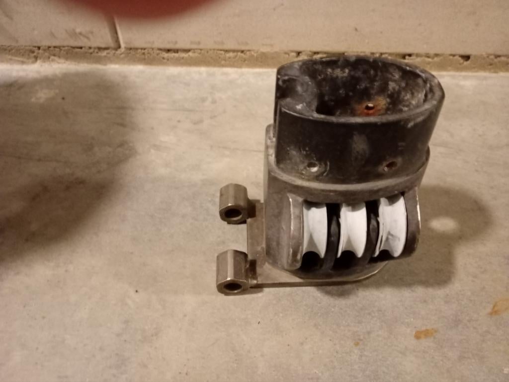 Mastvoet, Ophalen of Verzenden