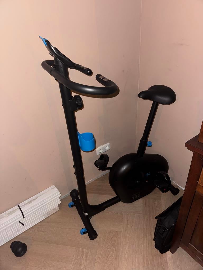 DOMYOS Hometrainer EB 120 - Perfect voor thuisworkouts, Ophalen, Zo goed als nieuw, Metaal, Benen
