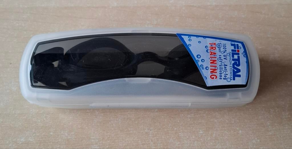 Zwembrillen, wedstrijdbrillen voor volw, andere voor kind, Sport en Fitness, Ophalen of Verzenden, Overige typen