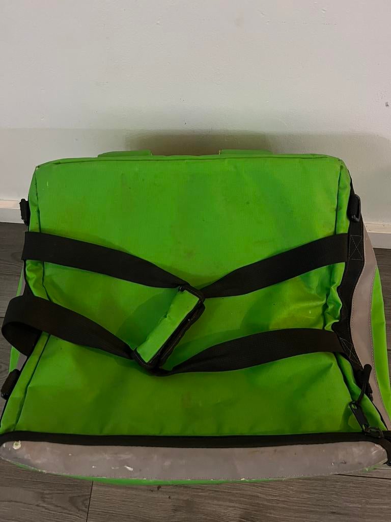 Uber tas, Ophalen of Verzenden, Zo goed als nieuw, 30 cm of meer, Minder dan 35 cm