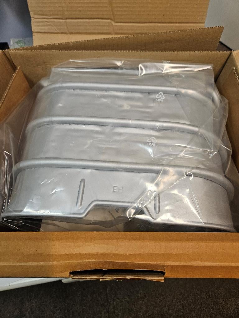 binnenwerk badgeiser, Doe-het-zelf en Verbouw, Geisers en Boilers, Ophalen, Nieuw, Boiler, Minder dan 3 jaar oud