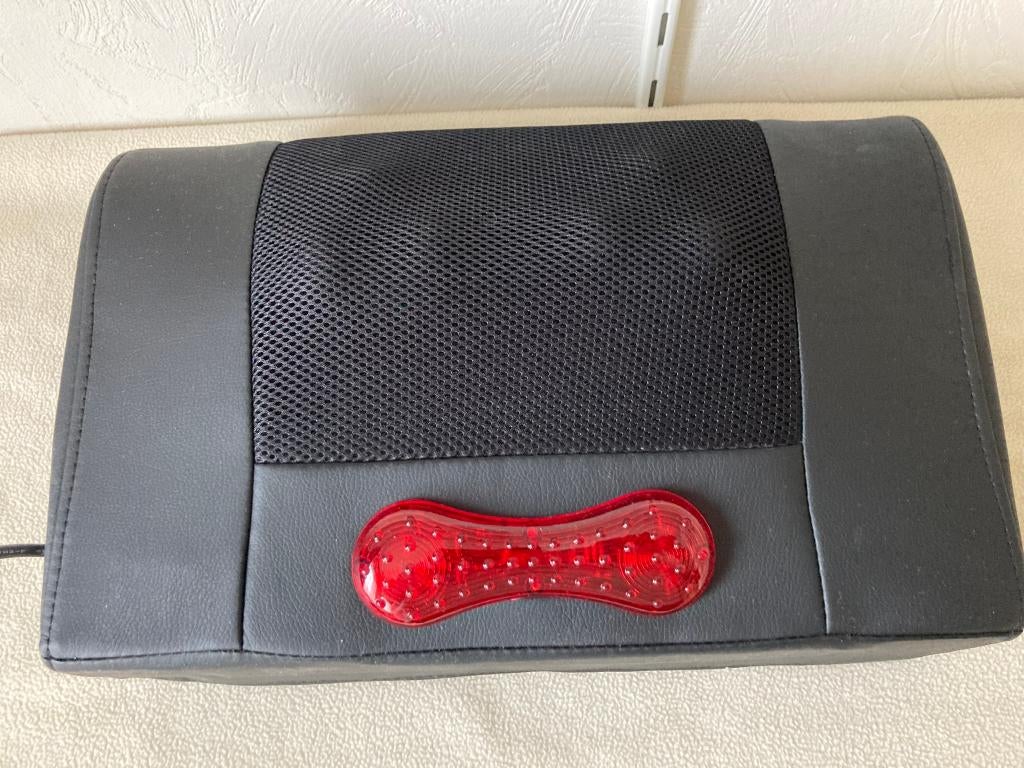 Cerviculus massagekussen zwart met infarood, Ophalen of Verzenden, Zo goed als nieuw, Massagestoel of Kussen