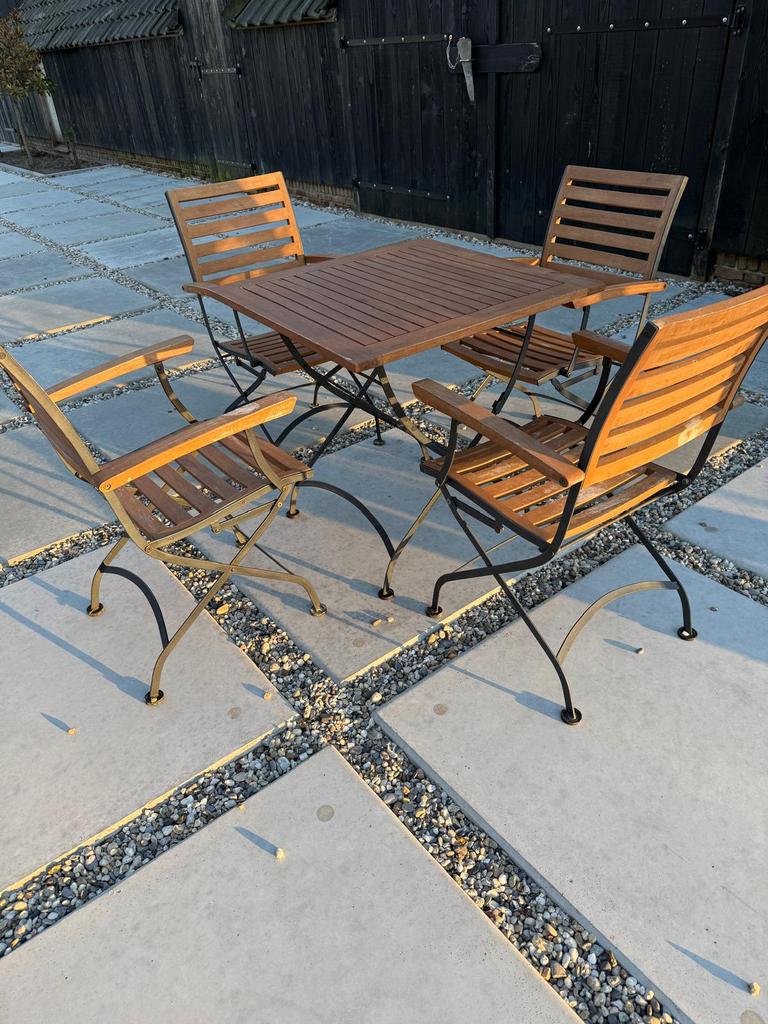 Franse bistro sets stoelen + tafels, Ophalen, Meer dan 8 zitplaatsen, Zo goed als nieuw, Tuinset