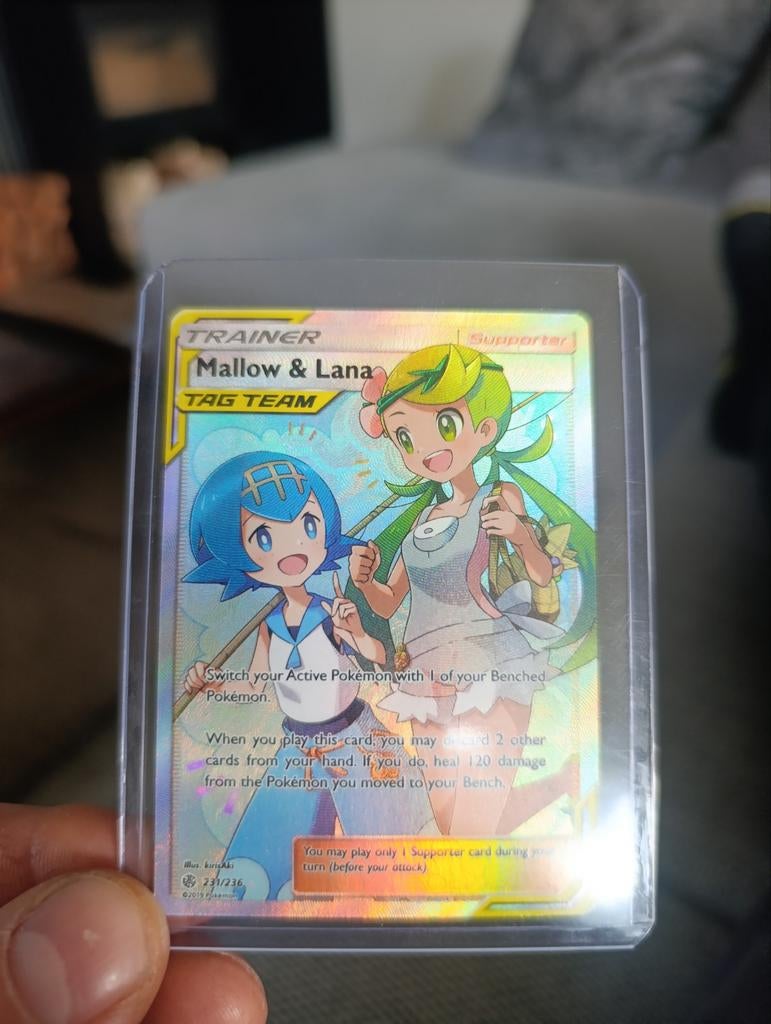 Mallow & Lana TAG TEAM Full Art Holofoil Pokémon Kaart, Ophalen of Verzenden, Zo goed als nieuw, Losse kaart, Foil