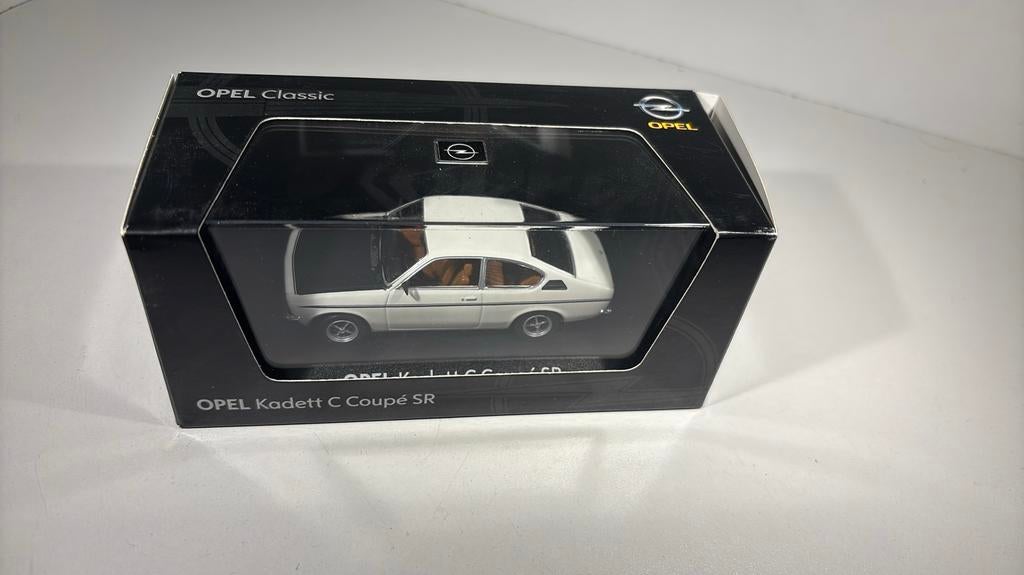 Opel kadett c coupé sr minichamps 1.43, Auto, Ophalen of Verzenden, MiniChamps, A