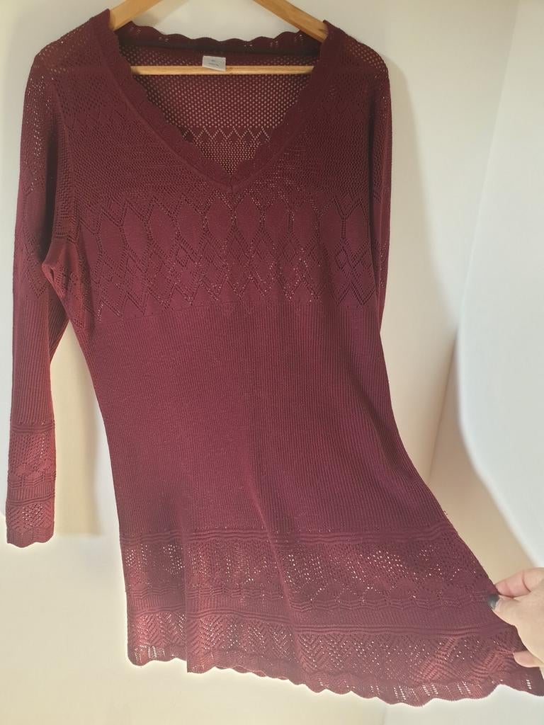 Wijnrode ajour trui van M&S Mode. Maat: XL. V-hals., Kleding | Dames, Truien en Vesten, M&S, Ophalen of Verzenden, Zo goed als nieuw