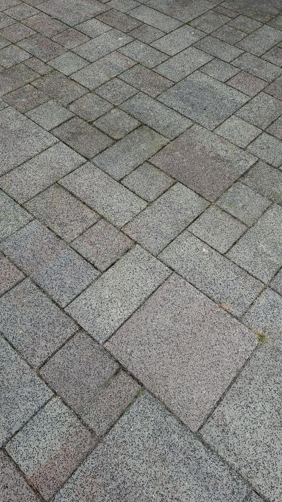 Sierbestrating, ca. 17 m2, Tuin en Terras, Ophalen, Gebruikt, 10 m² of meer, Beton