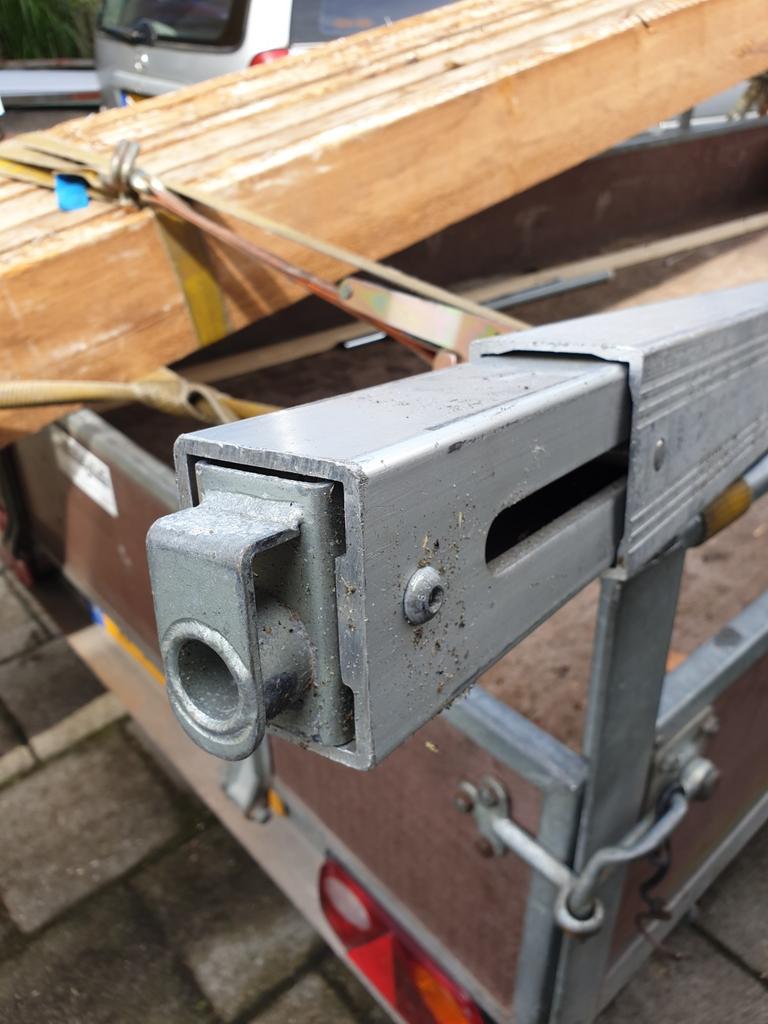 Blokkeerstang klembalk ladingstang aluminium, Ophalen