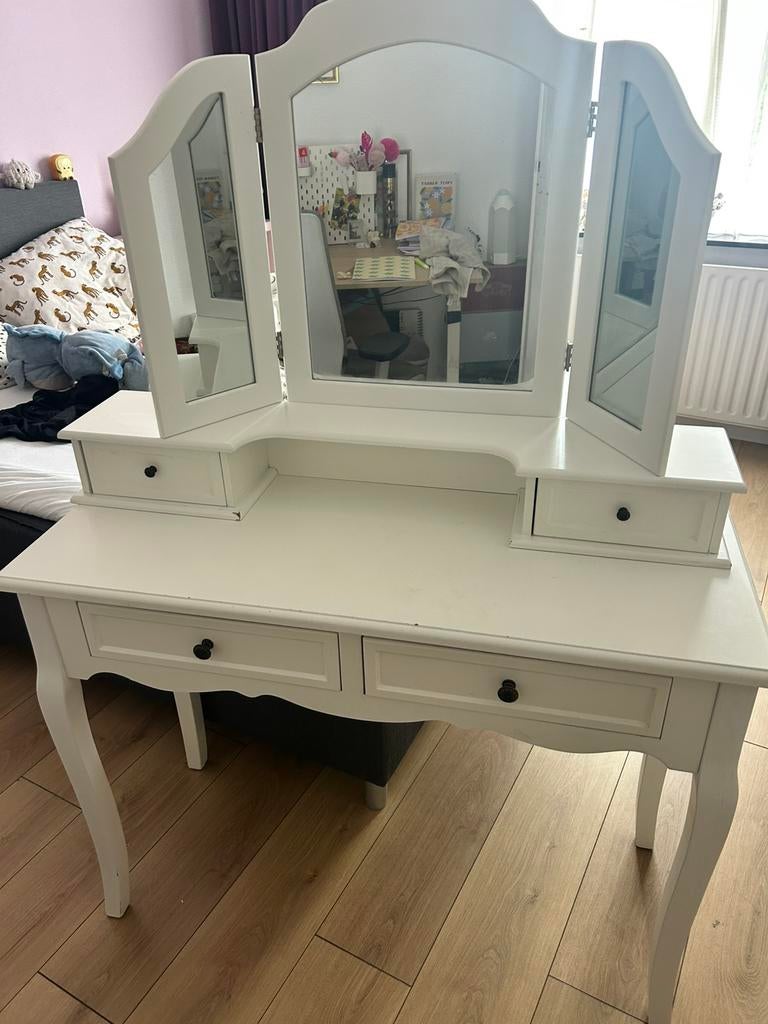 Ikea make-up tafel, Huis en Inrichting, Ophalen, Gebruikt, 50 tot 100 cm, 100 tot 150 cm